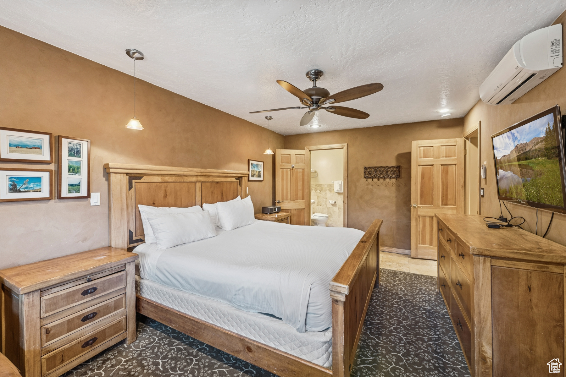 TREASURE MOUNTAIN INN - Residential