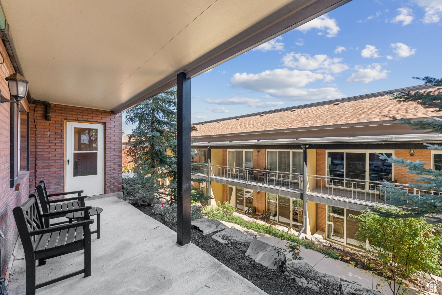 TREASURE MOUNTAIN INN - Residential