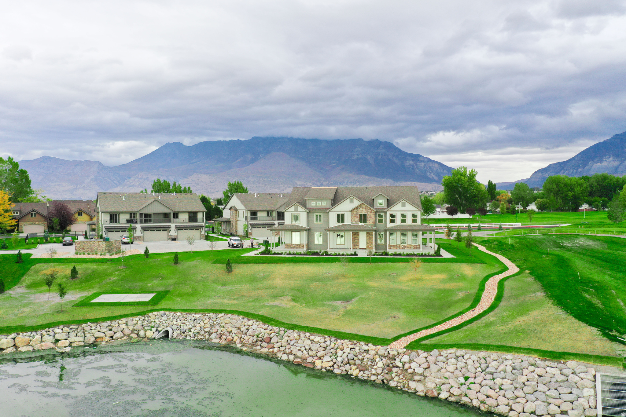 SPRINGWATER POINT AT SLEEPY RIDGE - Residential