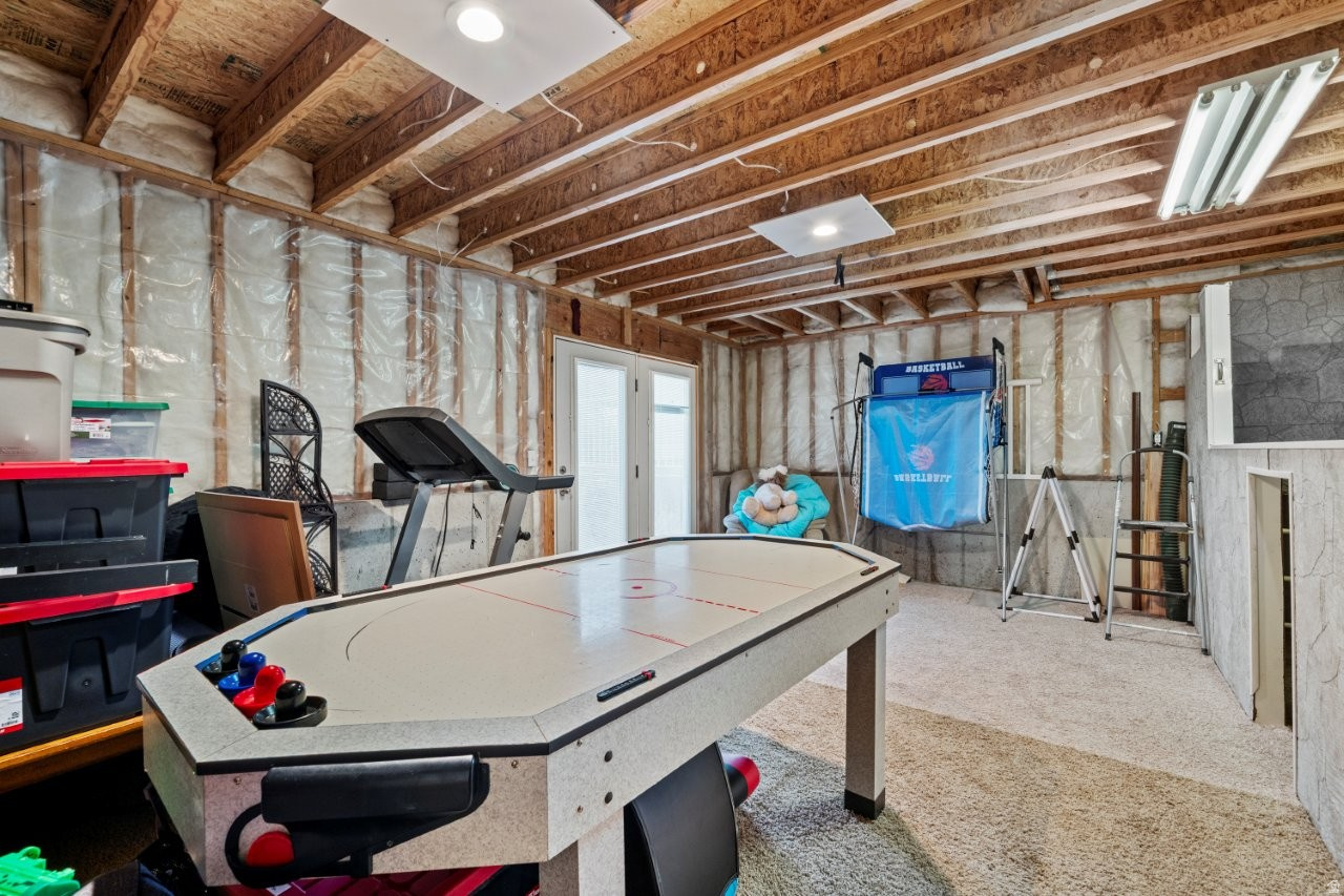 COLE ESTATES SUBDIVISION - Residential