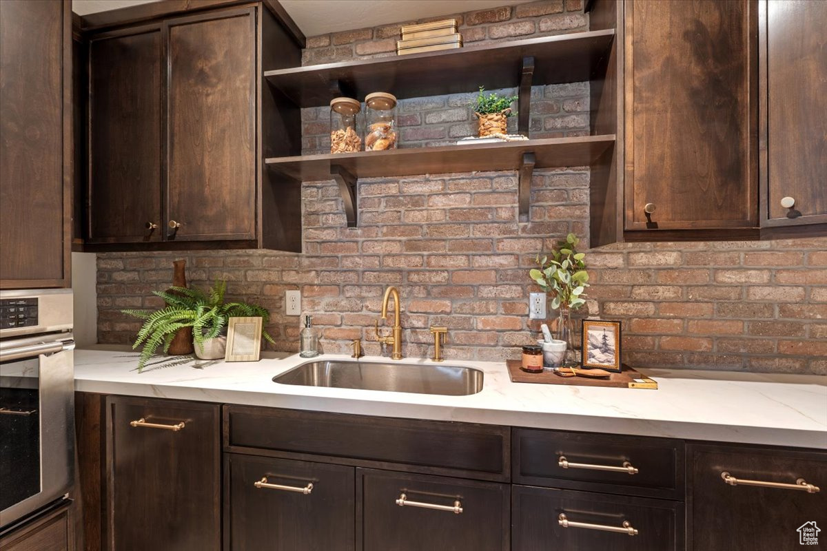 ALPINE VILLAGE - Residential