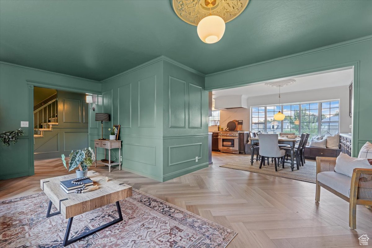 ALPINE VILLAGE - Residential