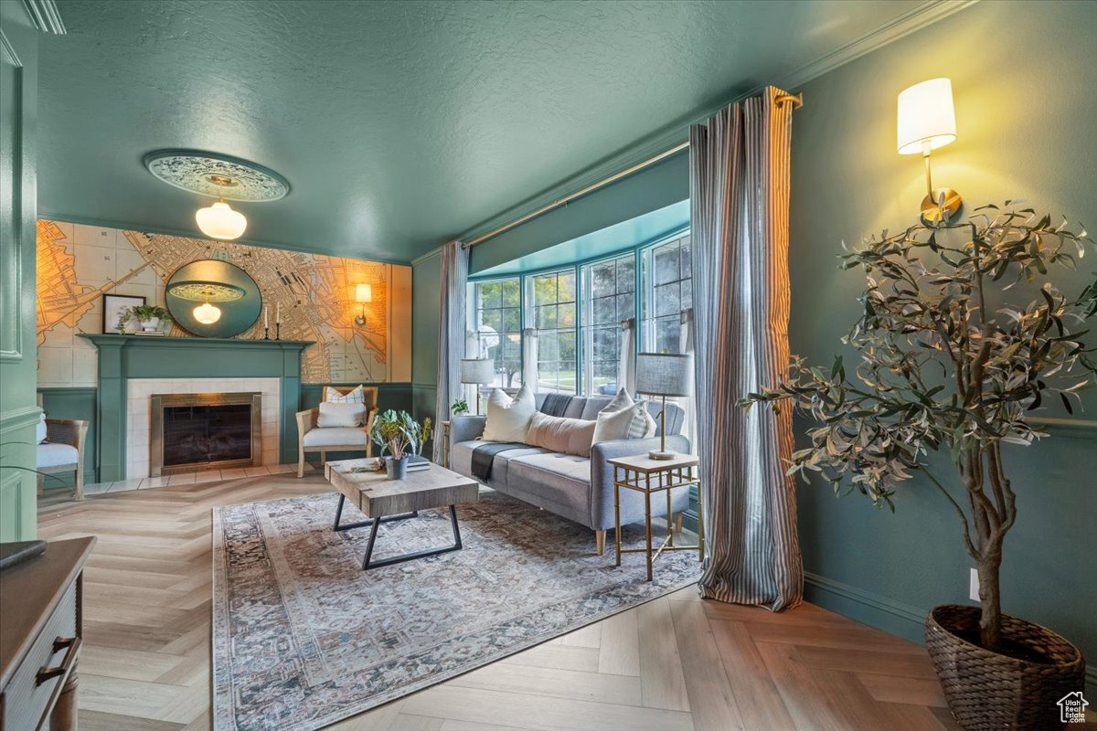 ALPINE VILLAGE - Residential