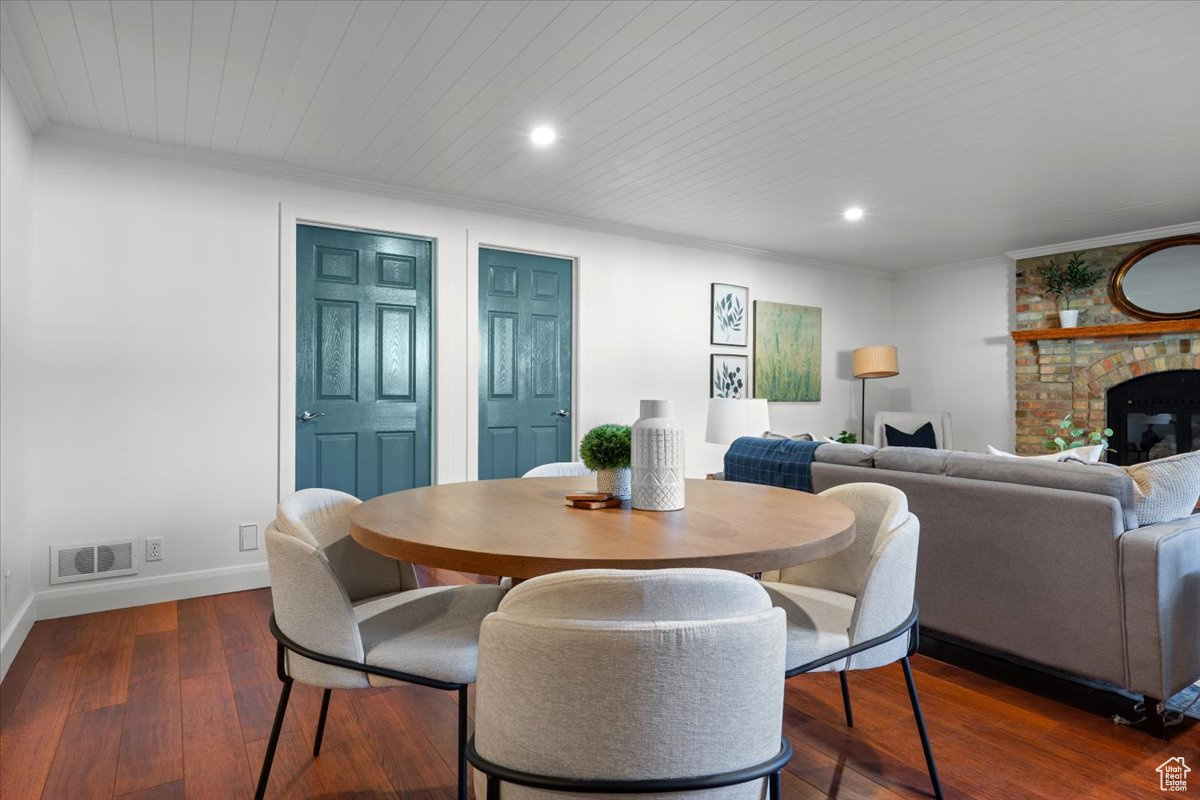 ALPINE VILLAGE - Residential