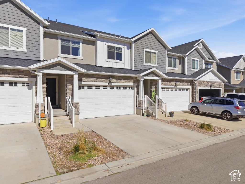 Photo of 4902 W SPIRE WAY, Riverton, UT 84096 (MLS # 2189470)