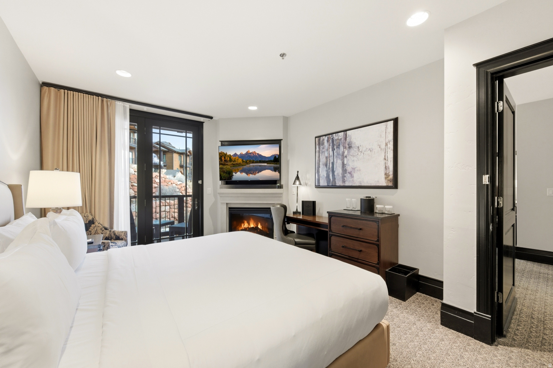 WALDORF ASTORIA - Residential