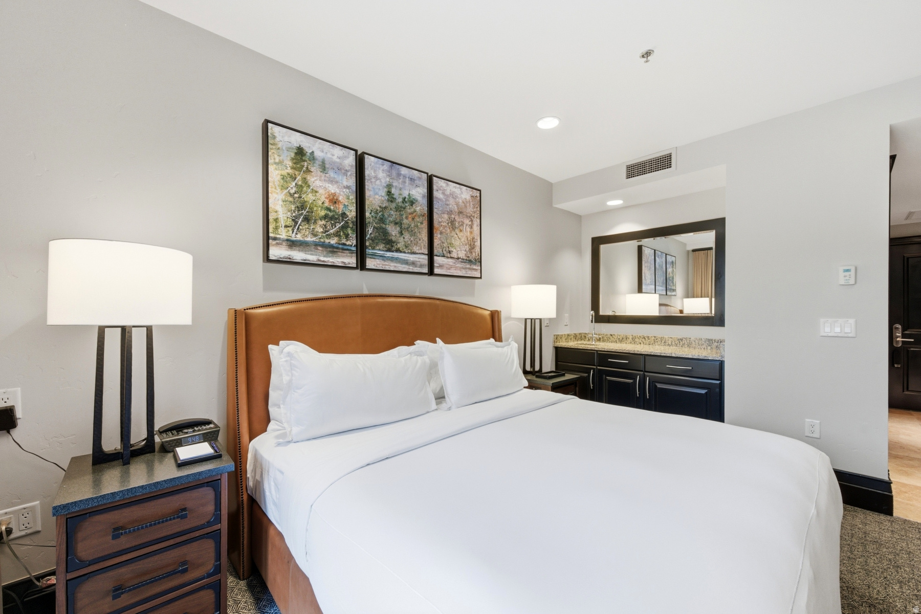 WALDORF ASTORIA - Residential