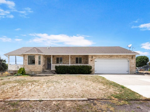 Photo of 380 S 100 E, Mt Pleasant, UT 84647 (MLS # 2183451)