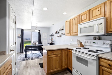 Tiny photo for 652 W 800 N #67, Clinton, UT 84015 (MLS # 2172373)
