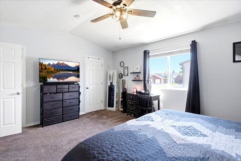 Tiny photo for 652 W 800 N #67, Clinton, UT 84015 (MLS # 2172373)