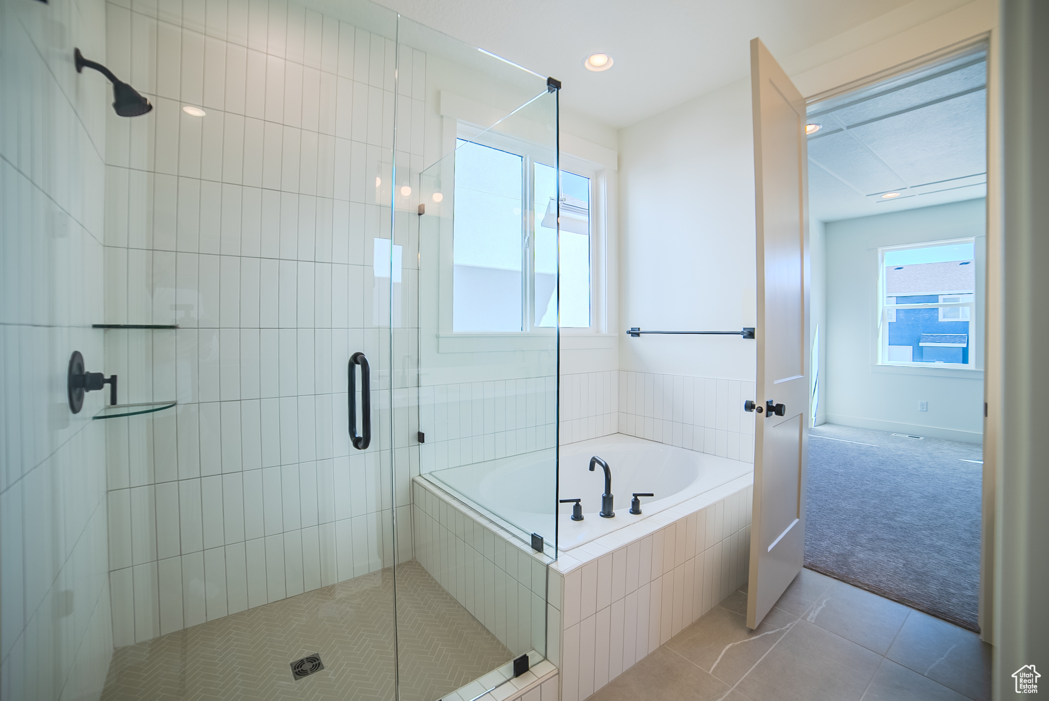 JORDAN - Residential