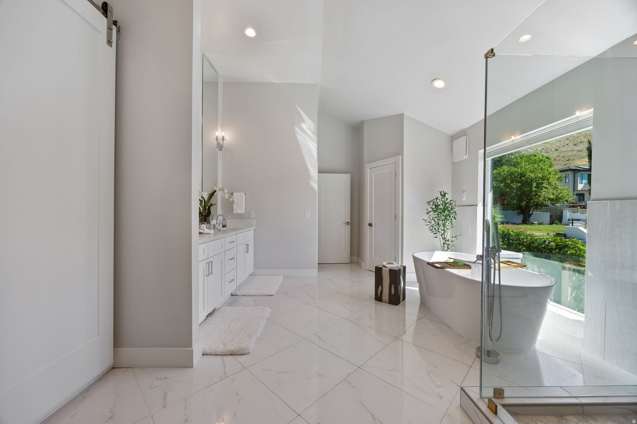 ENSIGN DOWNS - Residential