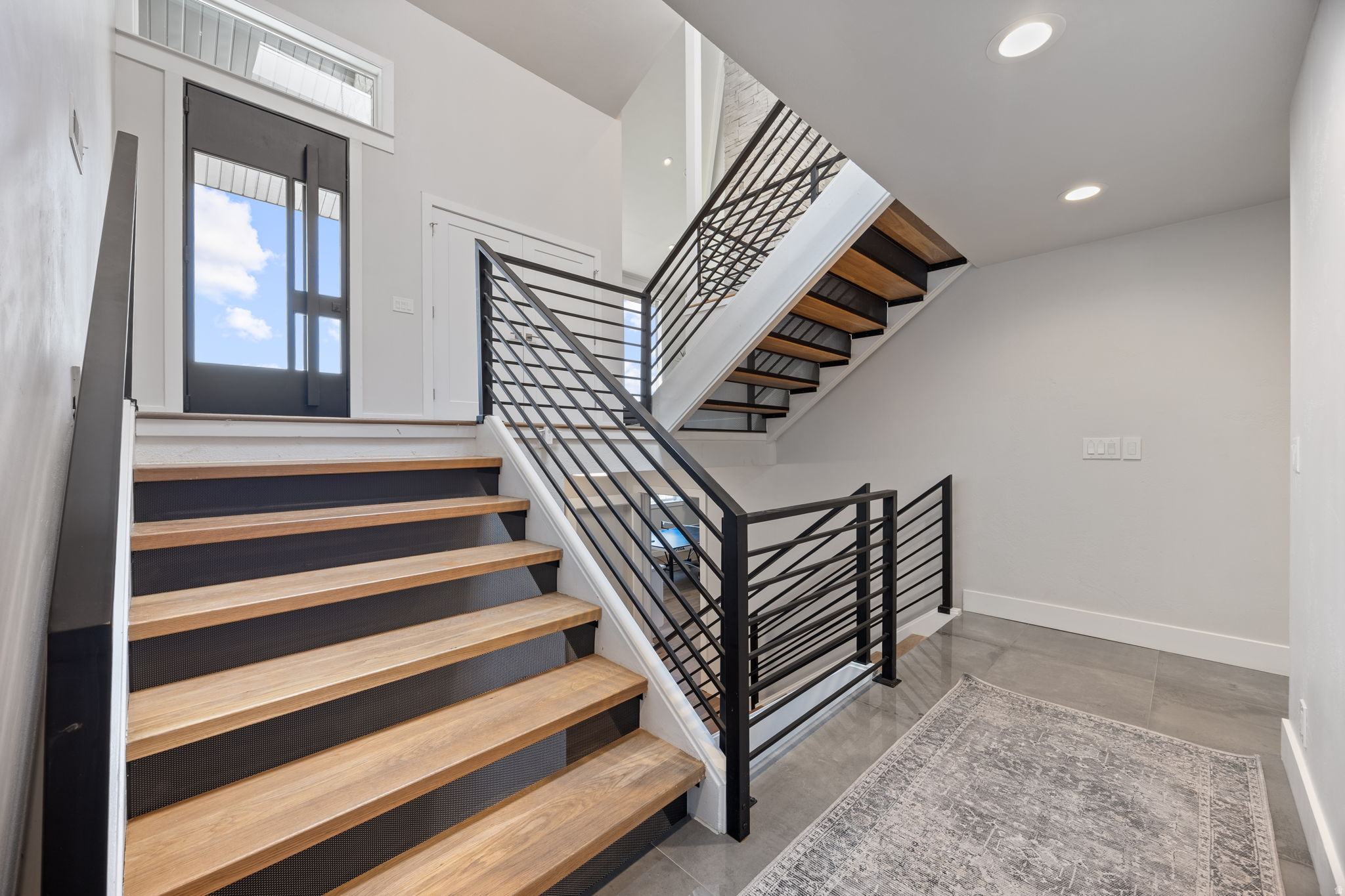 ENSIGN DOWNS - Residential