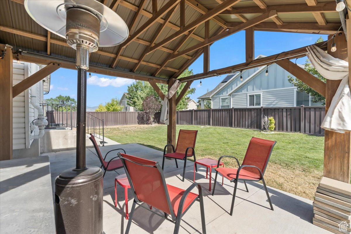 PIONEER CROSSING - Residential