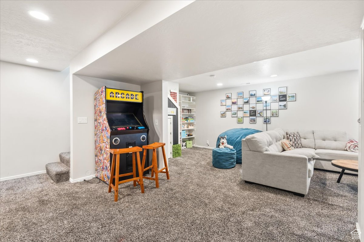 PIONEER CROSSING - Residential