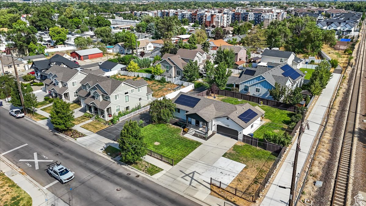 PIONEER CROSSING - Residential