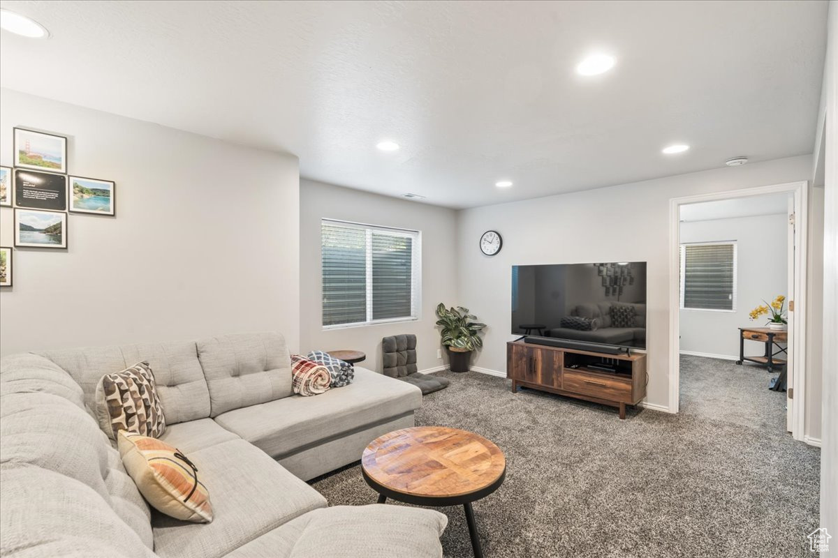 PIONEER CROSSING - Residential