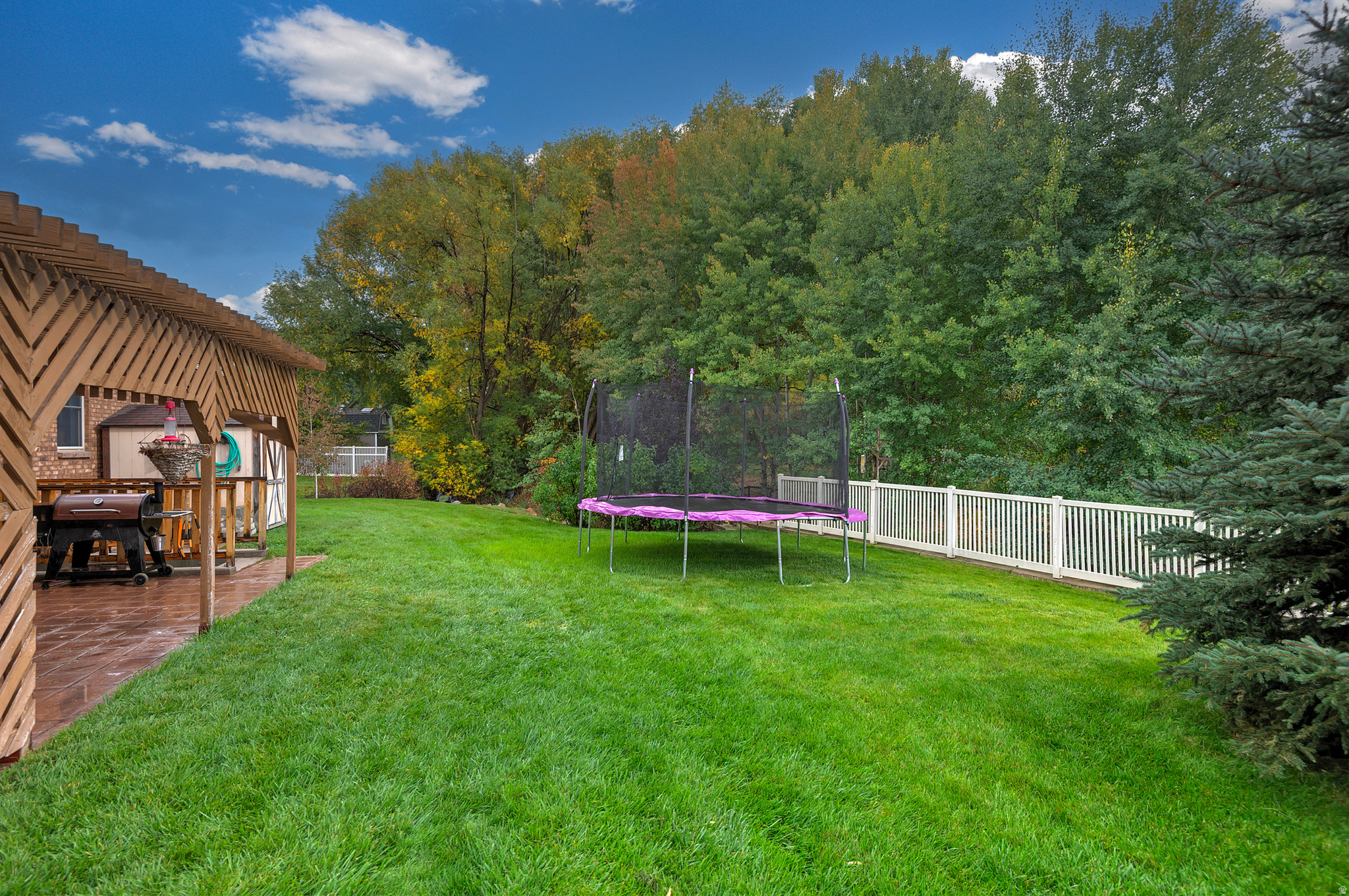 SOUTY SUMMIT - Residential