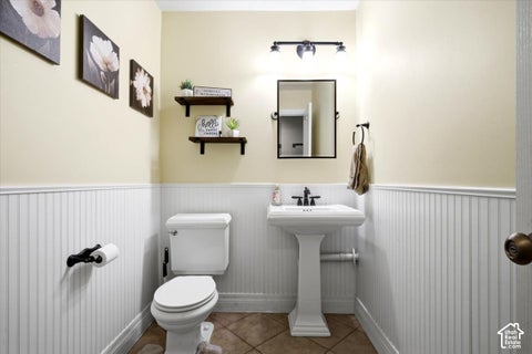 Tiny photo for 1681 N PAGES PL, Bountiful, UT 84010 (MLS # 2189271)