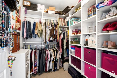 Tiny photo for 1681 N PAGES PL, Bountiful, UT 84010 (MLS # 2189271)