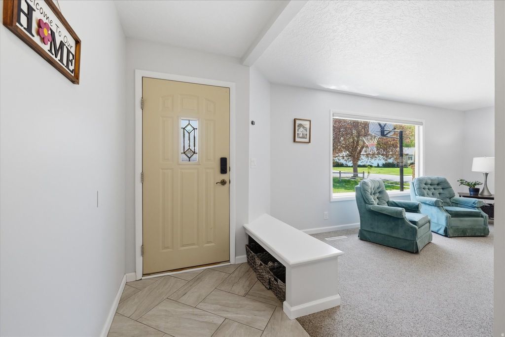 Photo of 1347 E JUNIPER DR N, Logan, UT 84321 (MLS # 2152306)