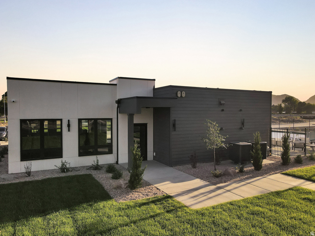 TOWNS AT 45TH & 5TH - Residential