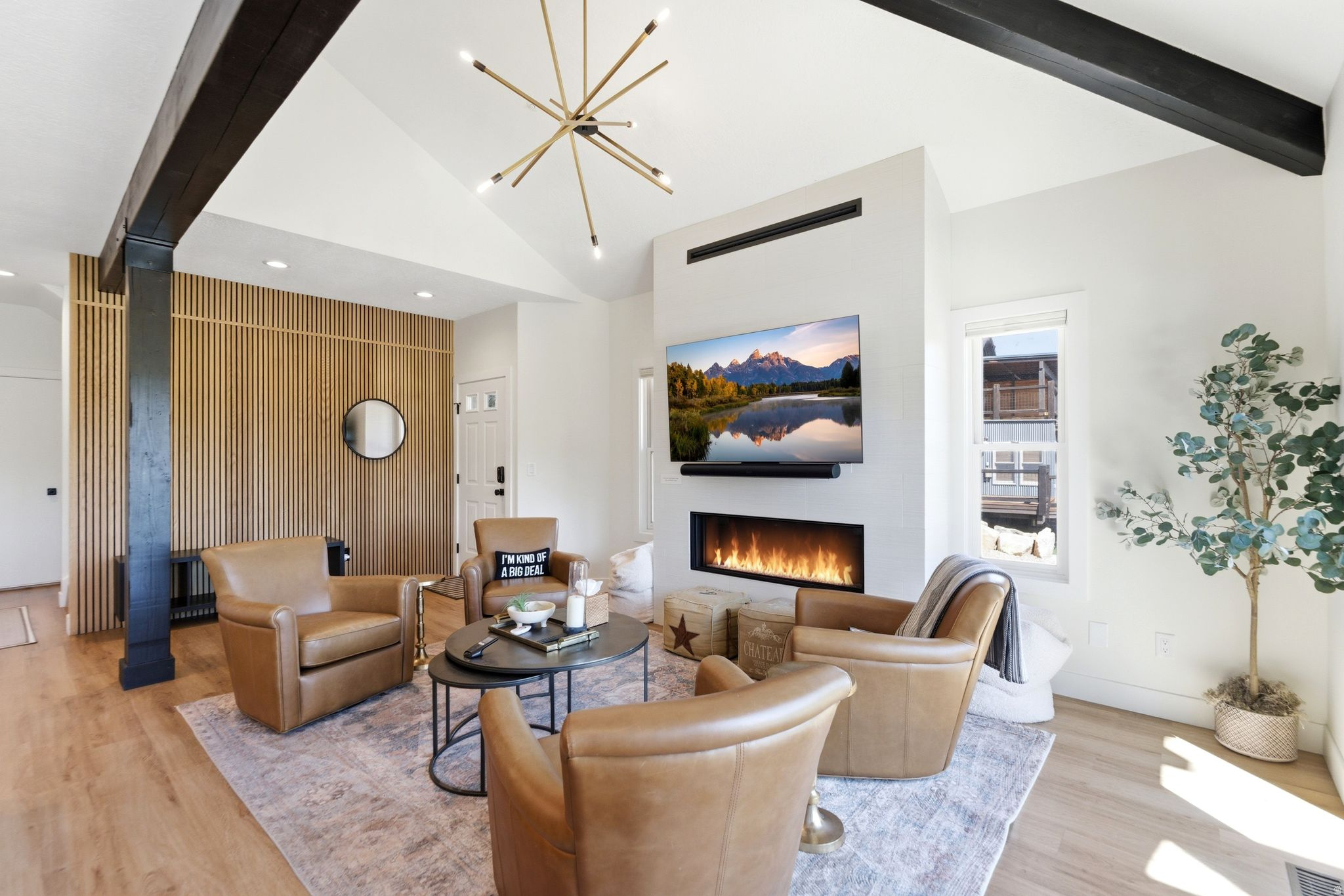 PARKVIEW CONDOMINIUMS - Residential