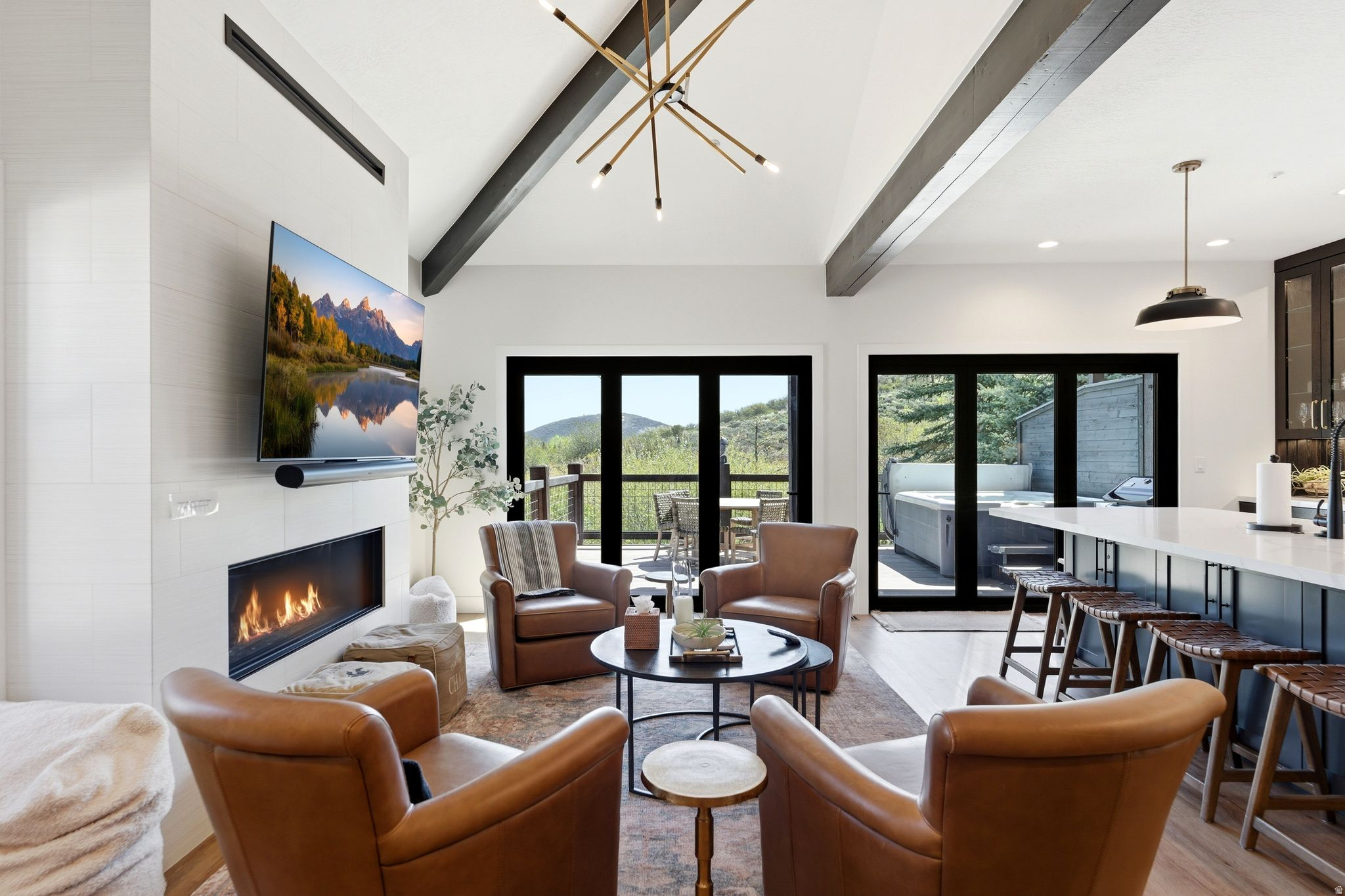 PARKVIEW CONDOMINIUMS - Residential