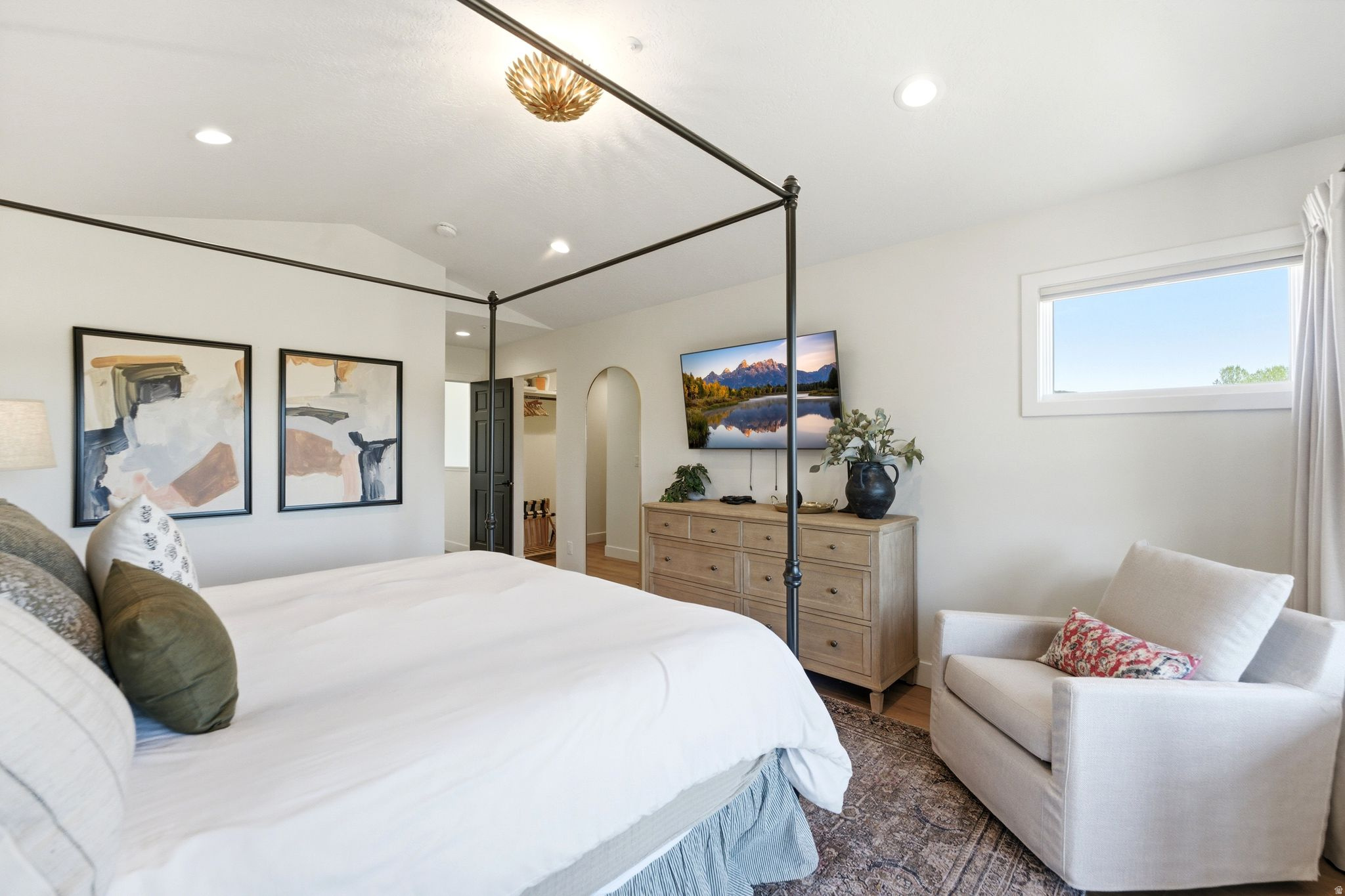 PARKVIEW CONDOMINIUMS - Residential
