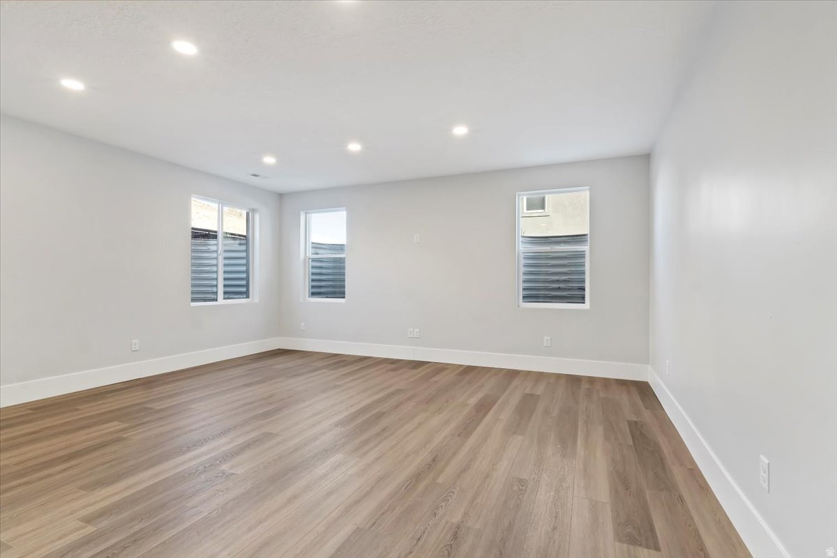 SKY HAVEN ESTATES - Residential