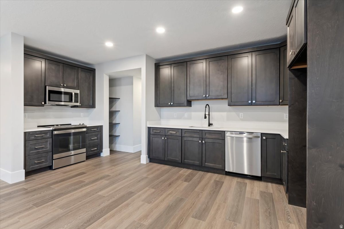 SKY HAVEN ESTATES - Residential