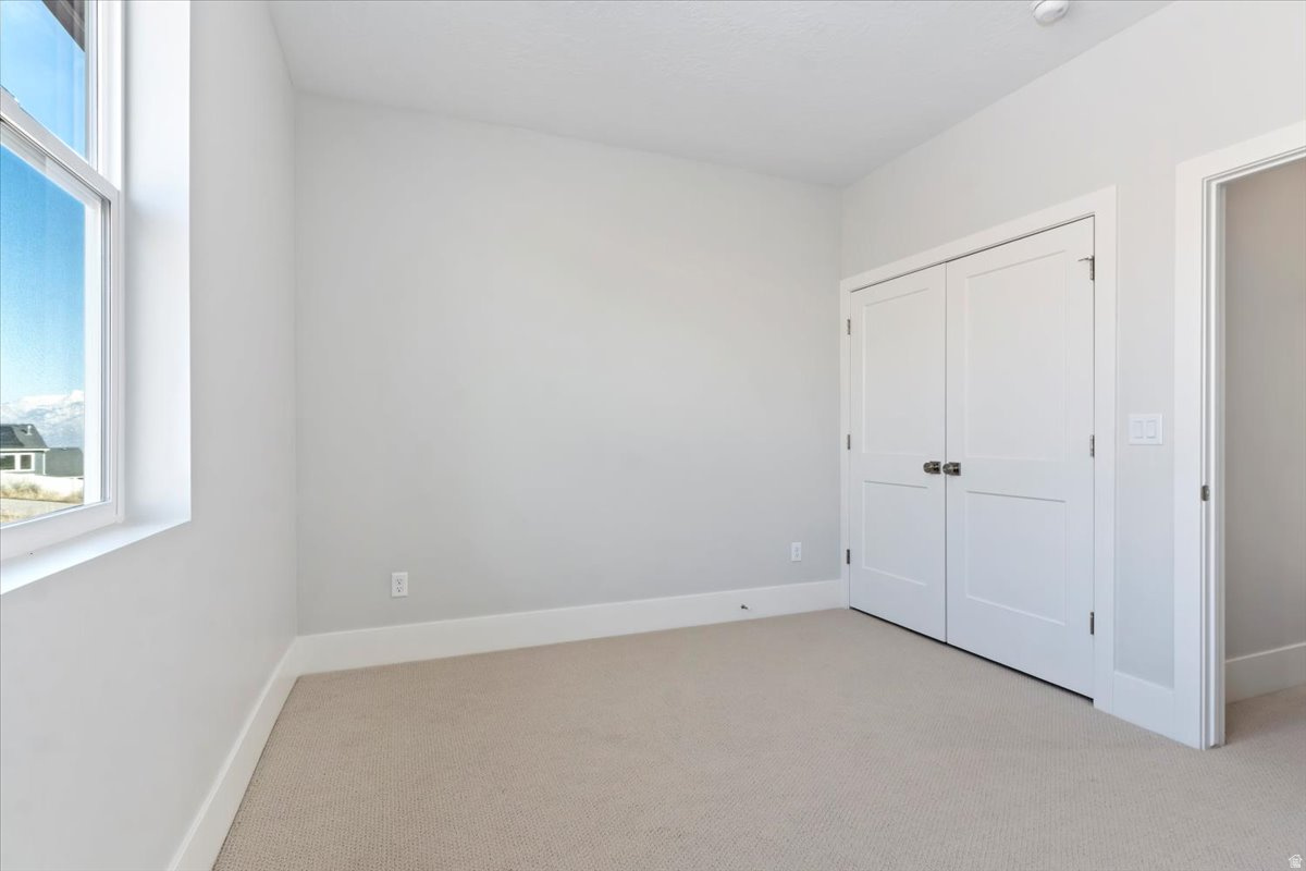 SKY HAVEN ESTATES - Residential