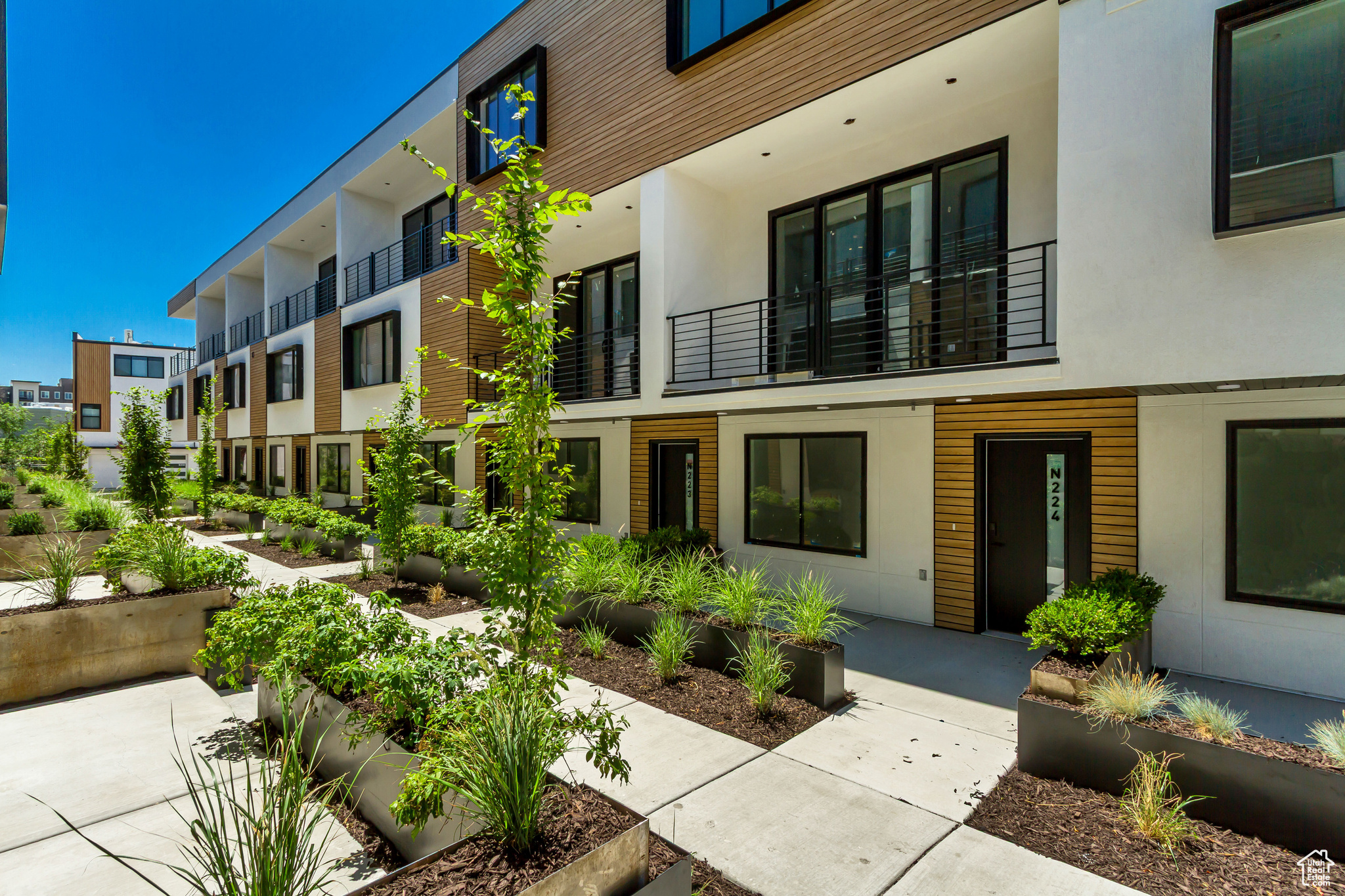 OPUS GREEN - Residential