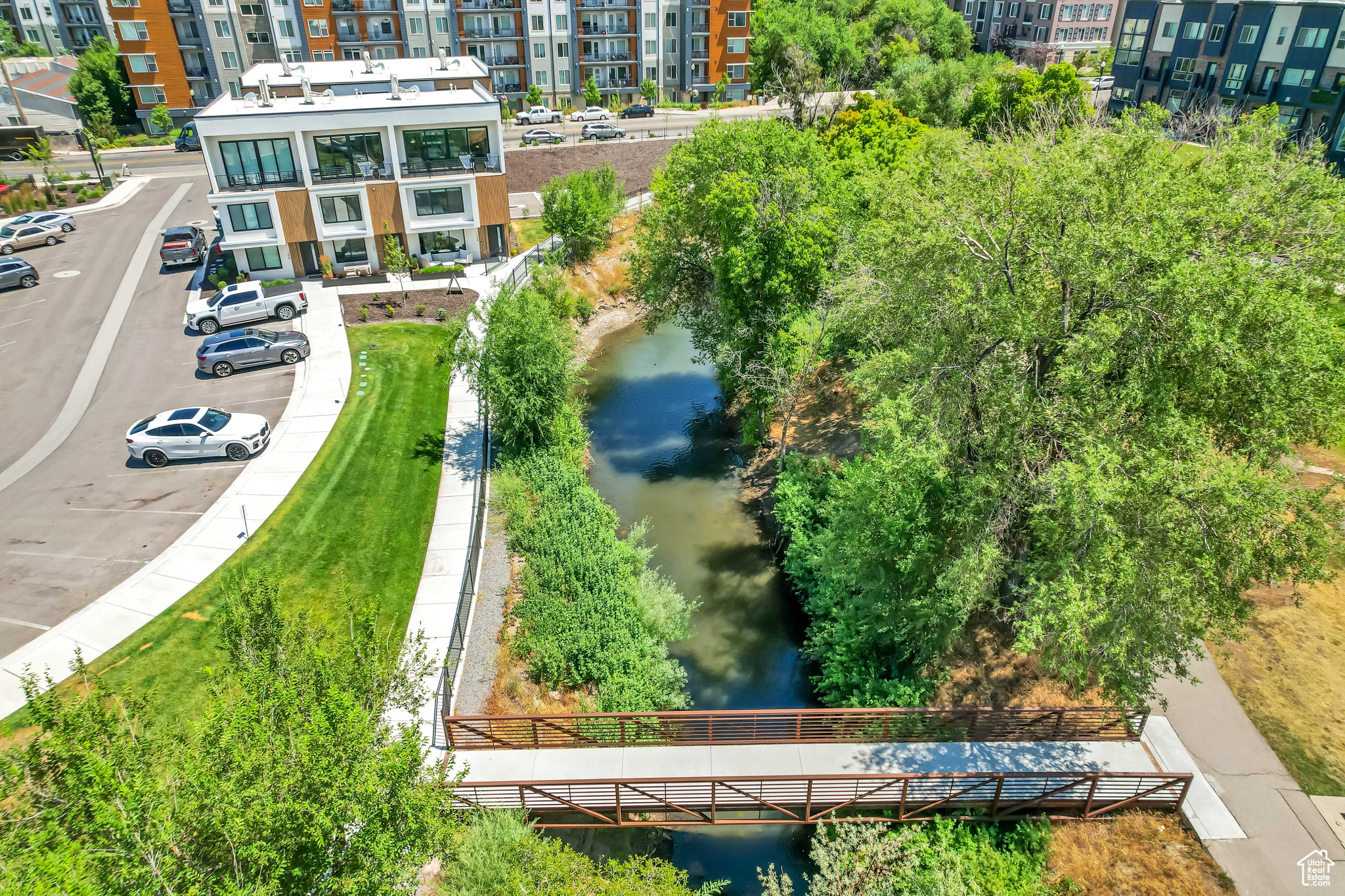 OPUS GREEN - Residential