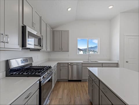 Tiny photo for 240 E 770 N, Santaquin, UT 84655 (MLS # 2158571)