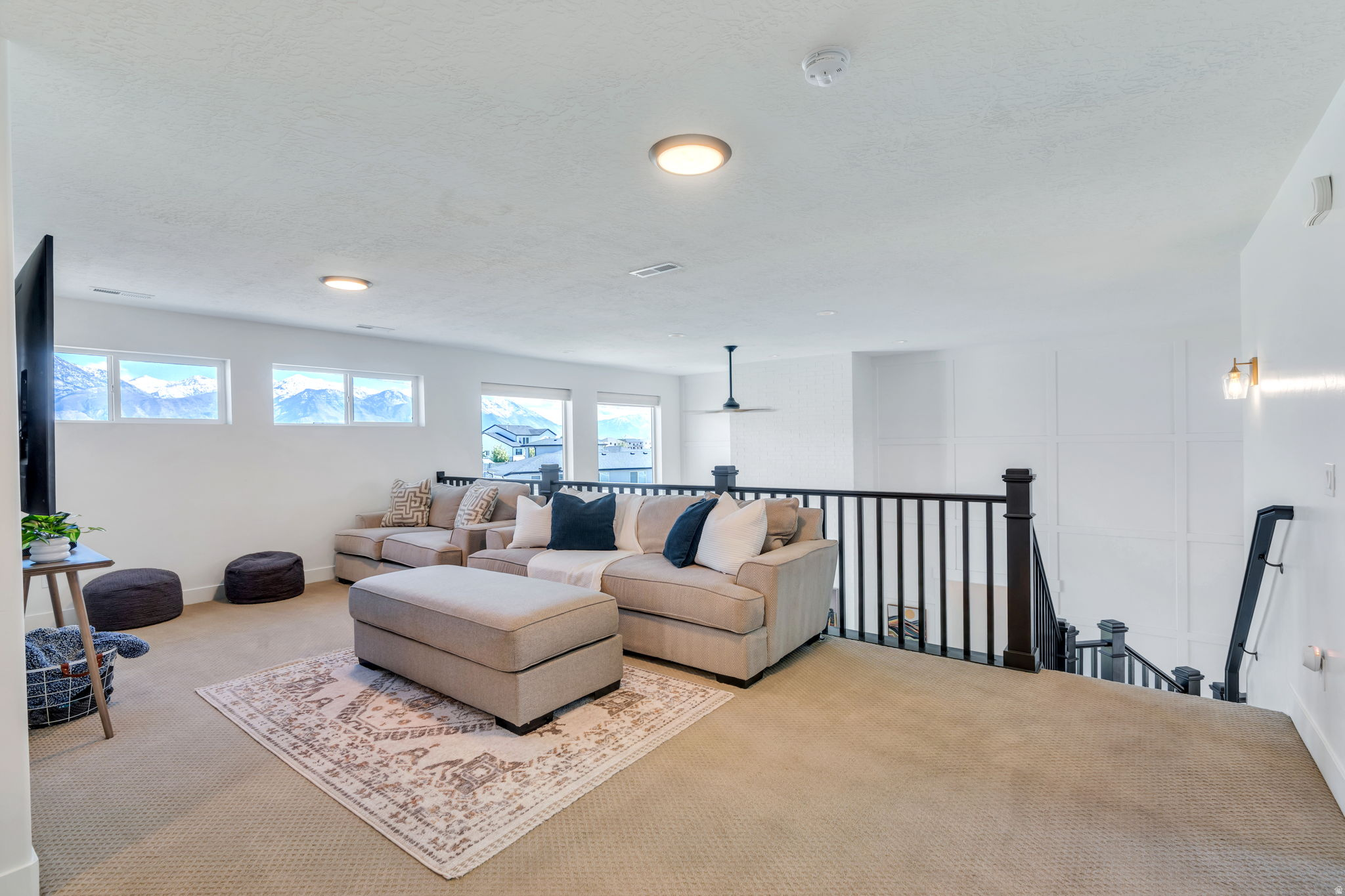 JAMES BAY AT WATERS EDGE - Residential