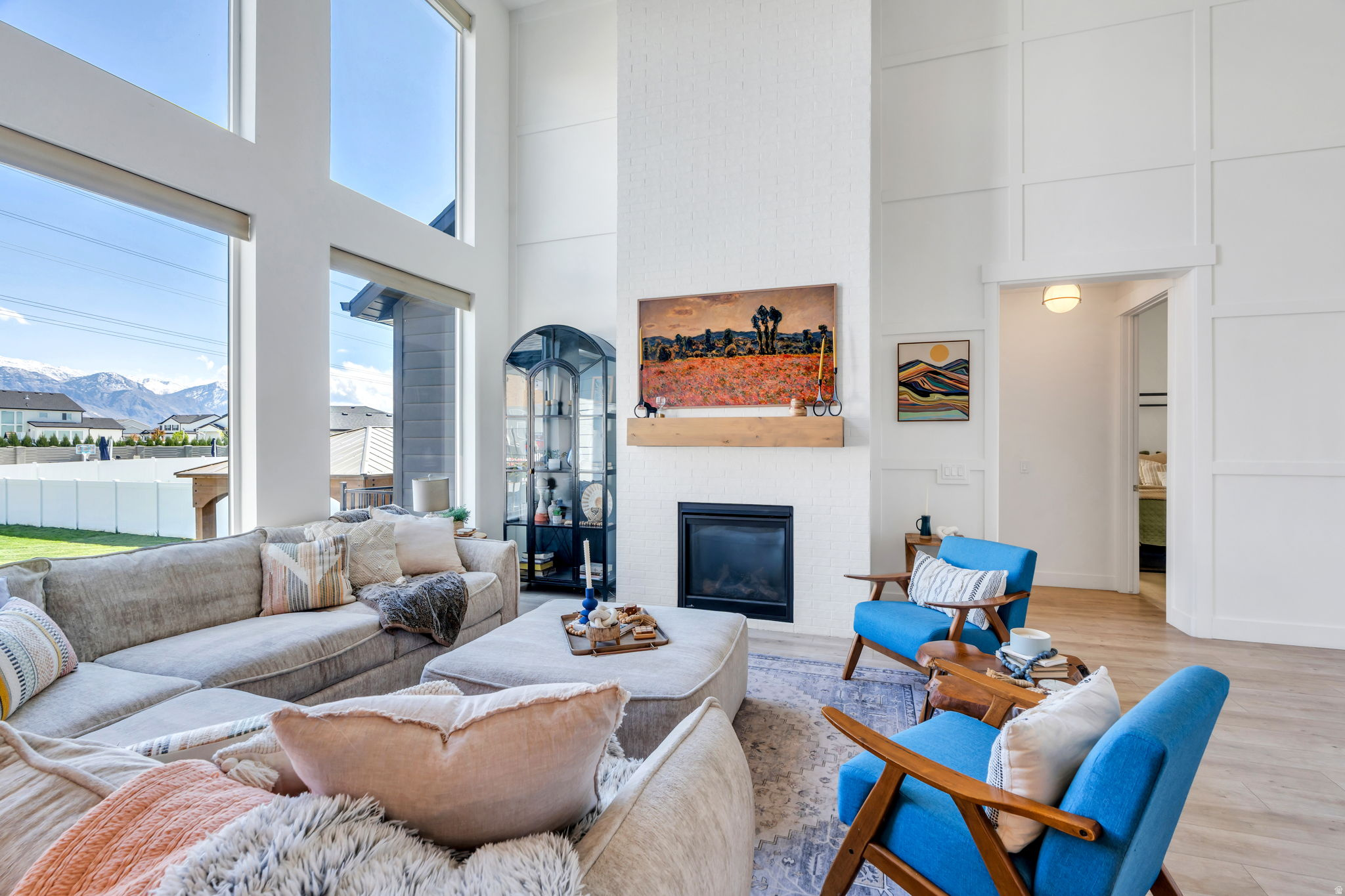 JAMES BAY AT WATERS EDGE - Residential