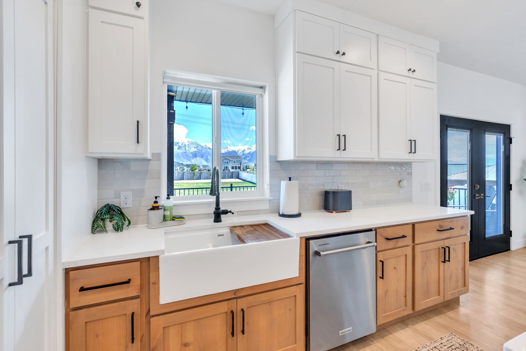 JAMES BAY AT WATERS EDGE - Residential