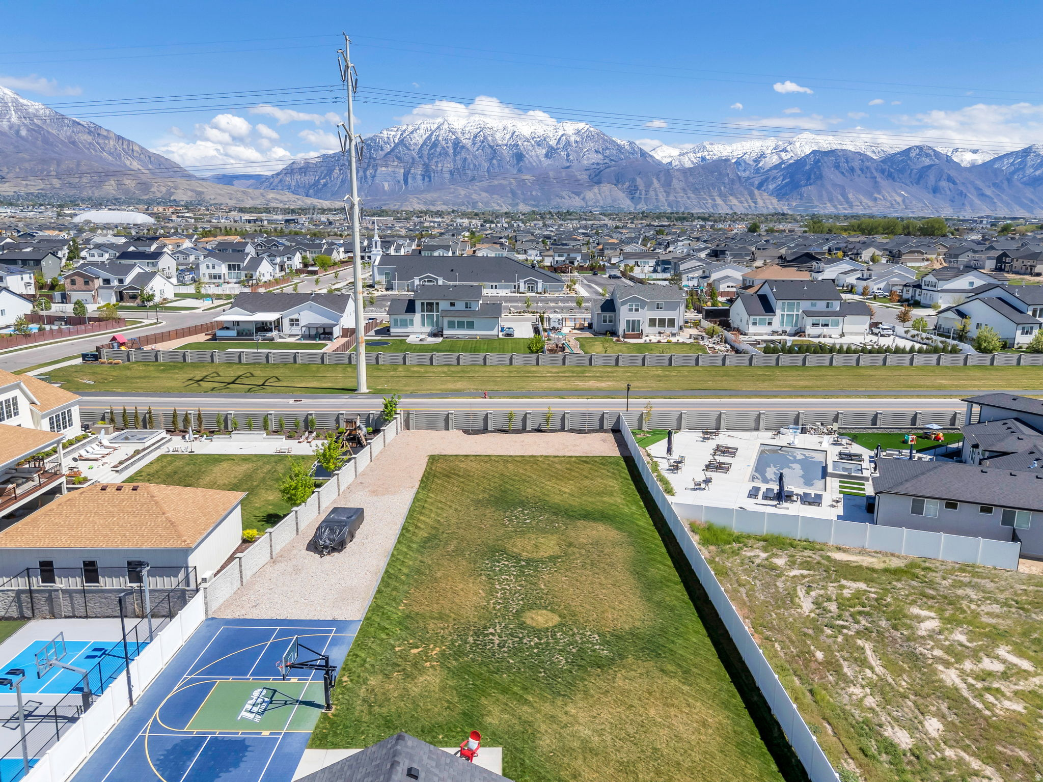 JAMES BAY AT WATERS EDGE - Residential