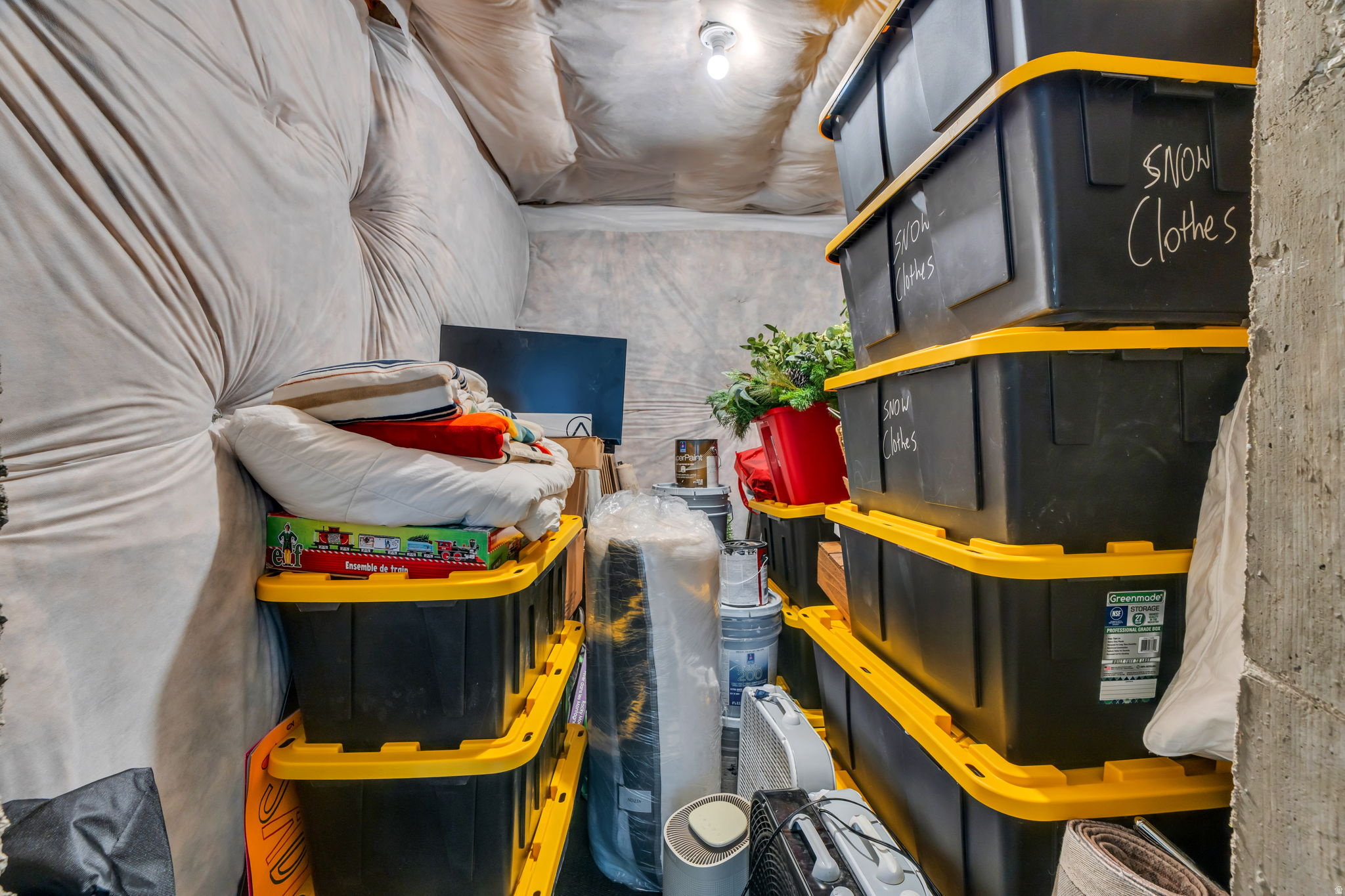 JAMES BAY AT WATERS EDGE - Residential