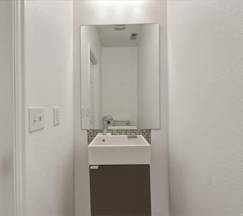 Tiny photo for 775 W CLUB OAKS DR S, Sandy, UT 84070 (MLS # 2163484)