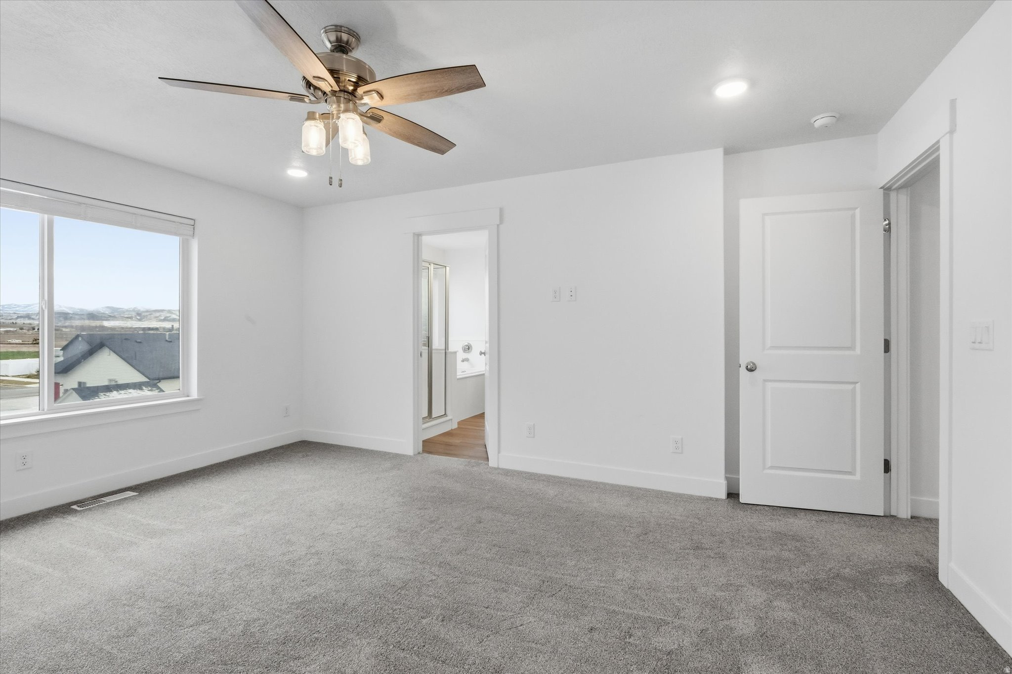 ELK MOUNTAIN - Residential