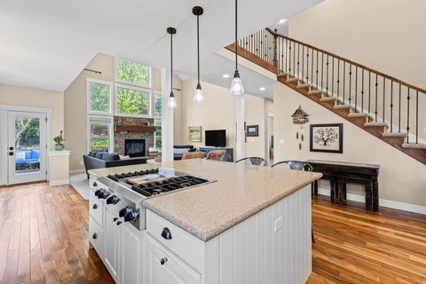 Tiny photo for 1727 DEER CREST DR, Fruit Heights, UT 84037 (MLS # 2154224)