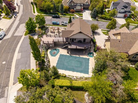 Tiny photo for 1727 DEER CREST DR, Fruit Heights, UT 84037 (MLS # 2154224)