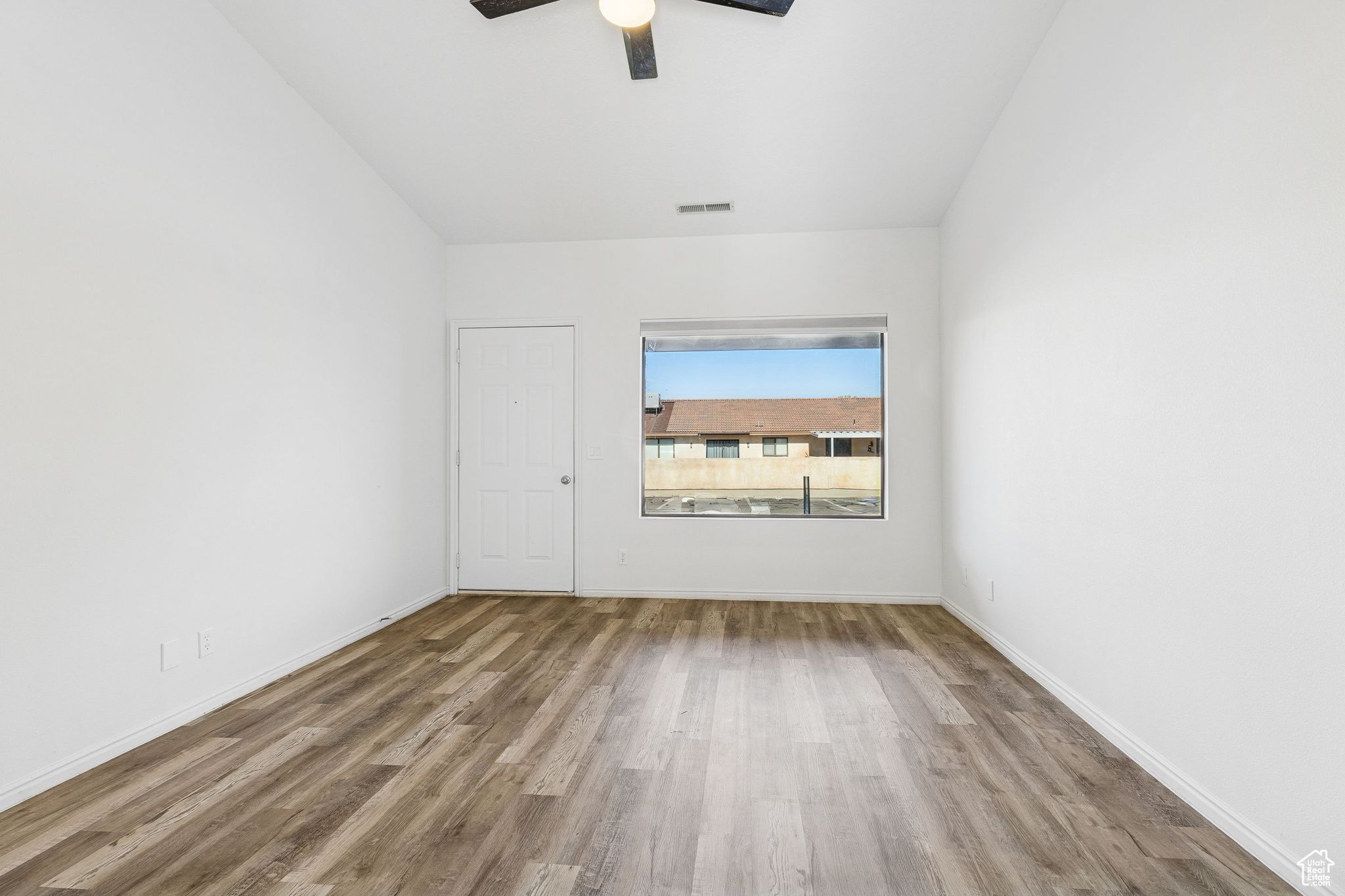 SPANISH PALMS TOWNHOMES - Residential