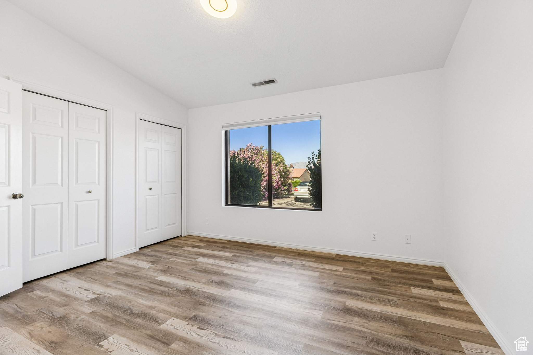 SPANISH PALMS TOWNHOMES - Residential