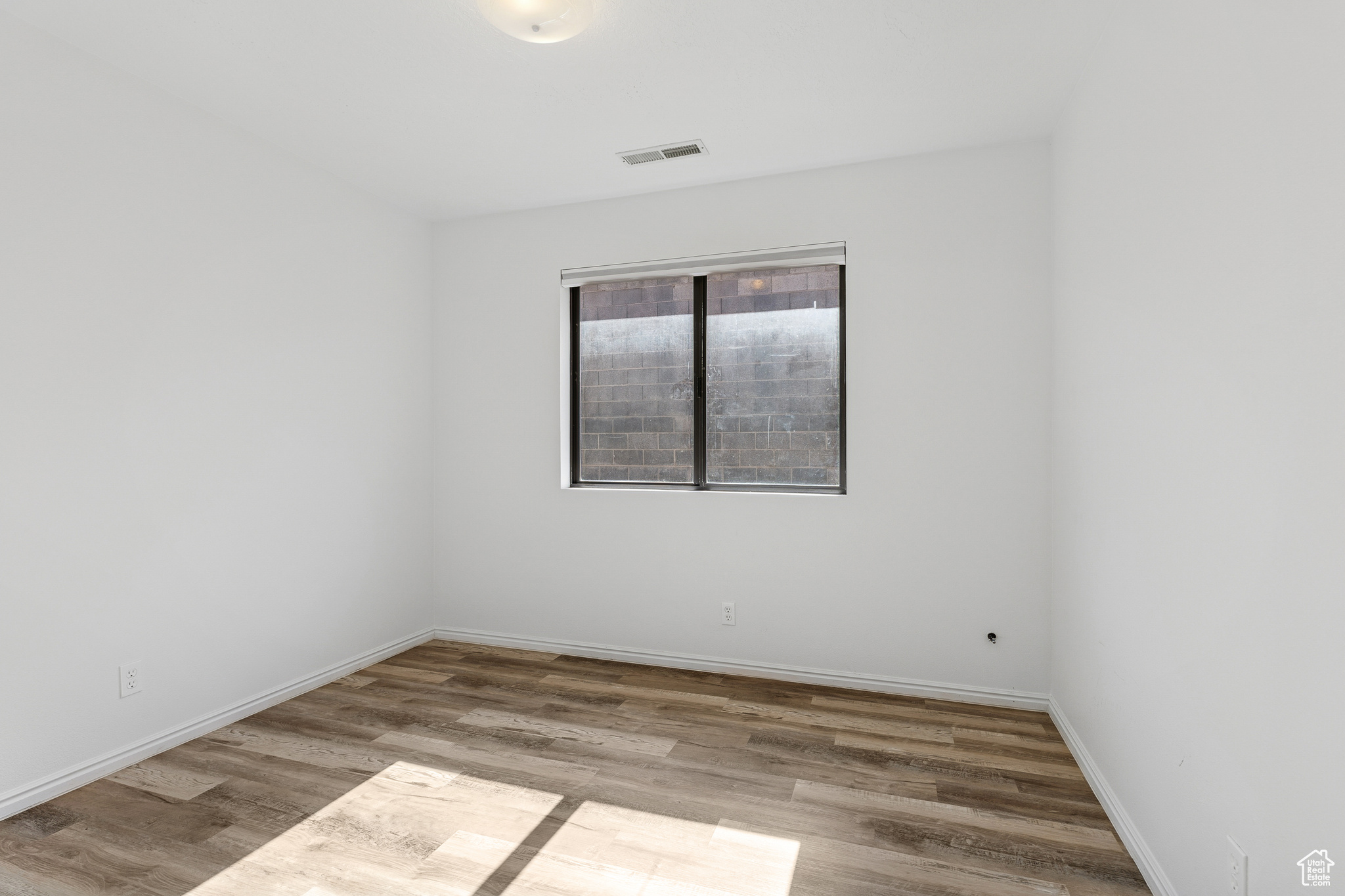 SPANISH PALMS TOWNHOMES - Residential