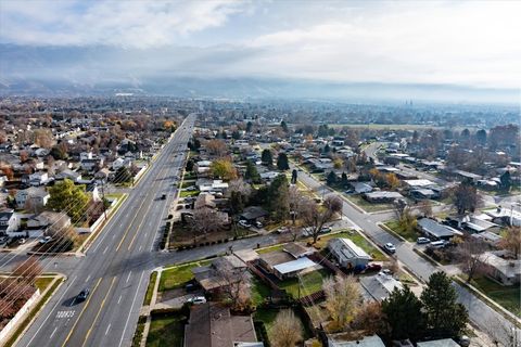 Tiny photo for 975 N GARNET ST, Layton, UT 84041 (MLS # 2124285)