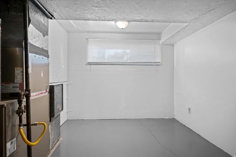 Tiny photo for 975 N GARNET ST, Layton, UT 84041 (MLS # 2124285)