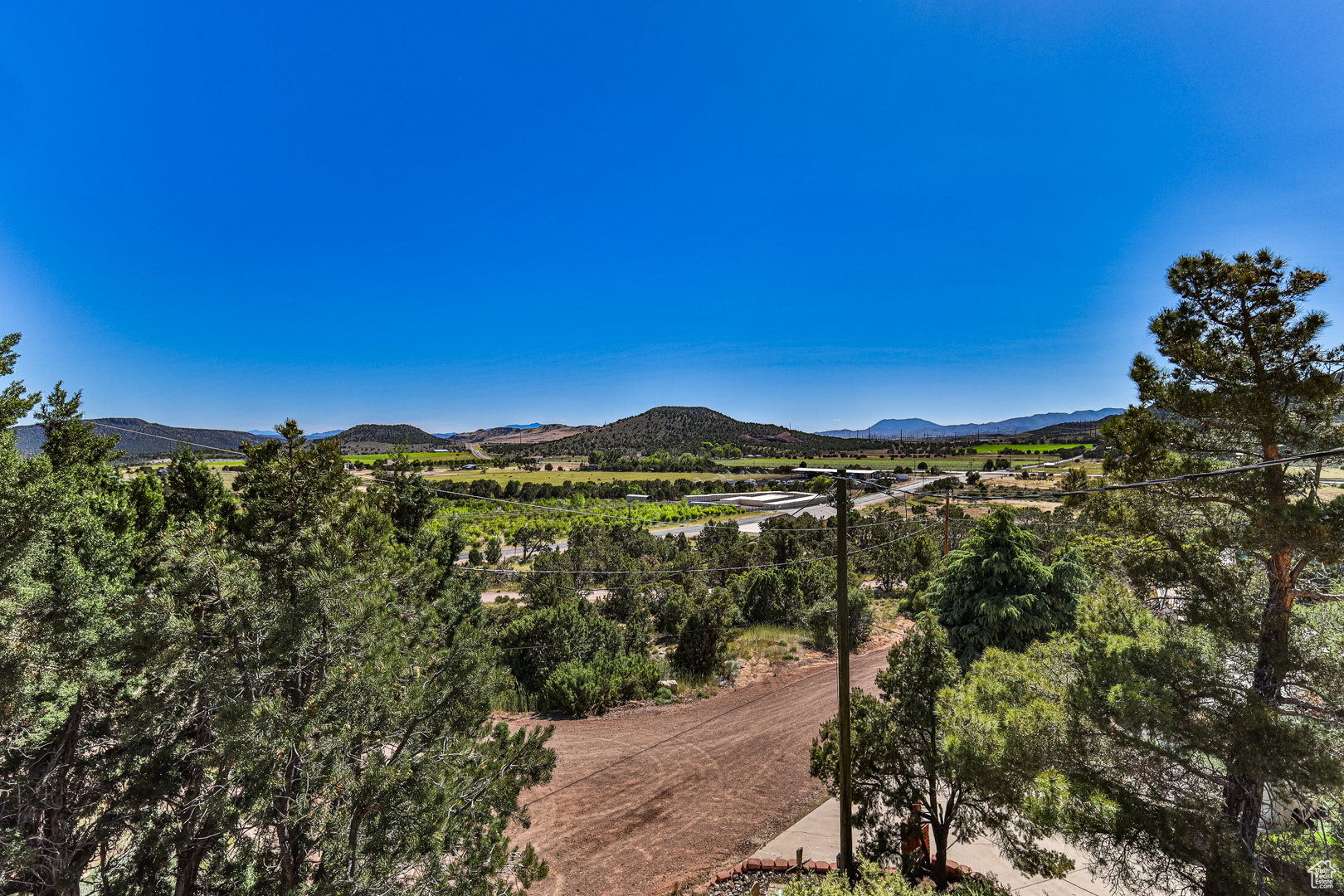 207 Red Hills Rd, Central, Utah image 37